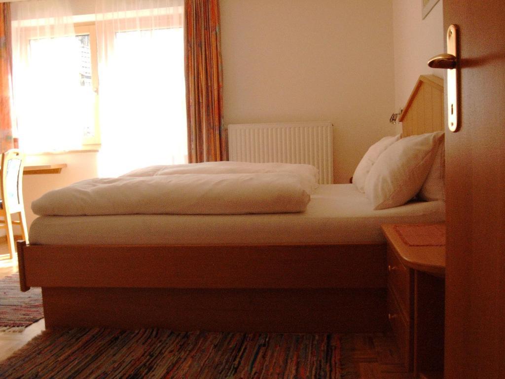 Haus Grutschnigg Lägenhet Bad Gastein Rum bild