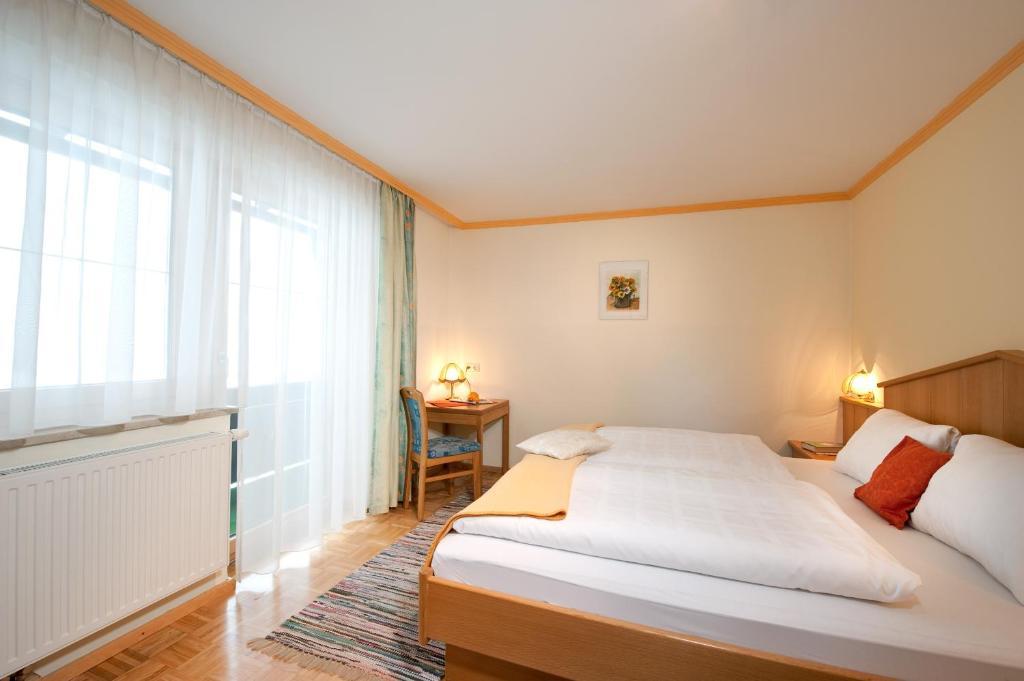 Haus Grutschnigg Lägenhet Bad Gastein Rum bild